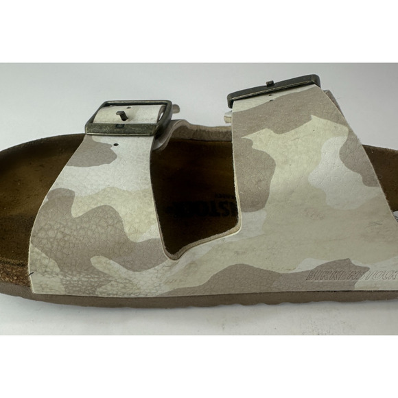 Birkenstock Arizona Slide Sandals 2 Strap Buckle Men's 5 Women's 7 Camo Leather - Picture 9 of 16